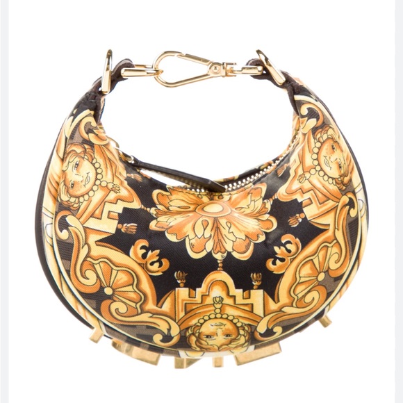 Fendi x Versace - Picture 1 of 5